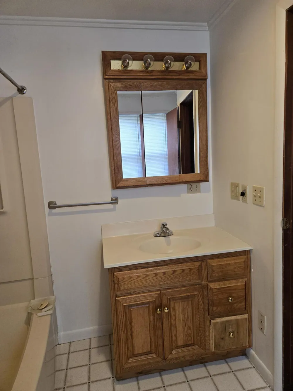 2323 Amherst Avenue Kalamazoo, MI 49008