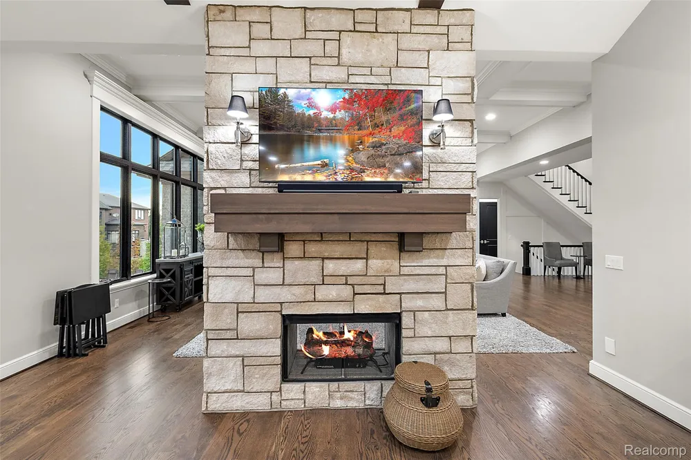 3845 Piccadilly Drive Rochester Hills City, MI 48309