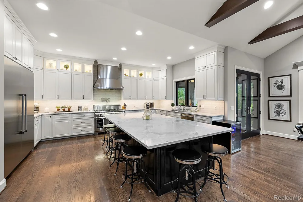 3845 Piccadilly Drive Rochester Hills City, MI 48309