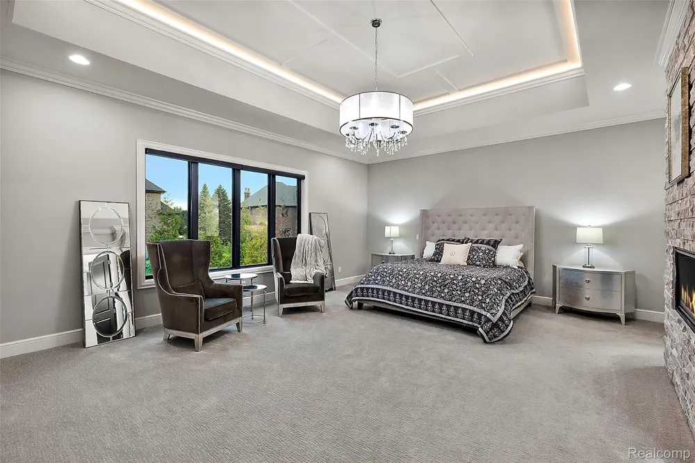 3845 Piccadilly Drive Rochester Hills City, MI 48309