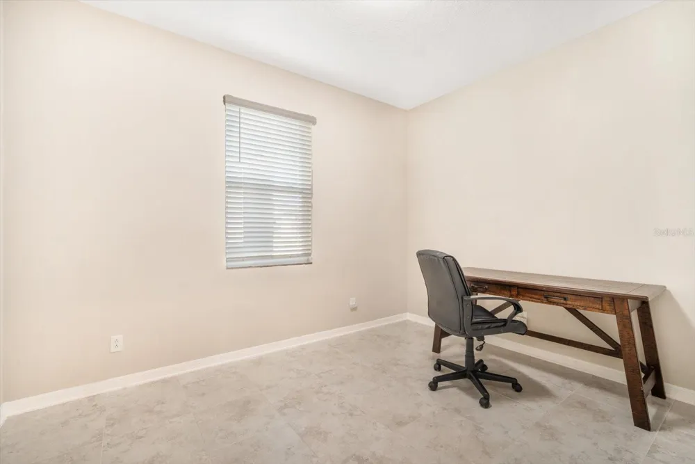 2882 AUTUMN ROCK DRIVE Zephyrhills, FL 33540