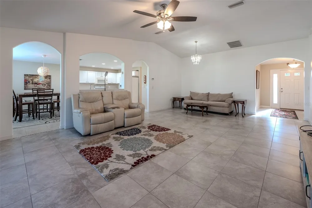 16320 SW 13TH TERRACE ocala, FL 34473