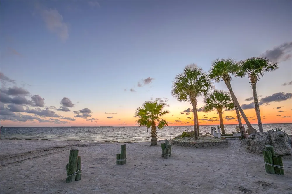 4854 MARINE PARKWAY #103 New Port Richey, FL 34652