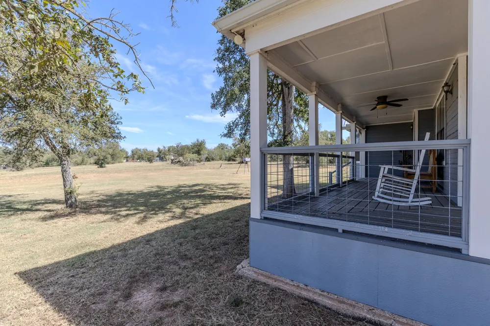 201 Cherylton Drive Red Rock, TX 78662