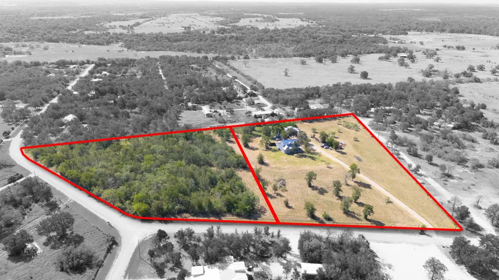 201 Cherylton Drive Red Rock, TX 78662
