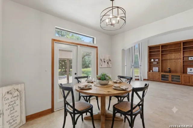1017 MOUNTAIN DR San Marcos, TX 78666