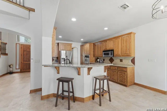 1017 MOUNTAIN DR San Marcos, TX 78666