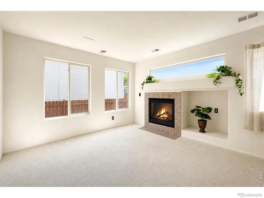 1104 Fall River Circle Longmont, CO 80504