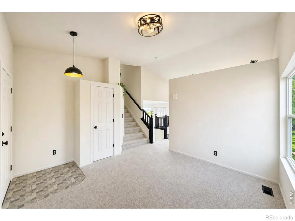1104 Fall River Circle Longmont, CO 80504