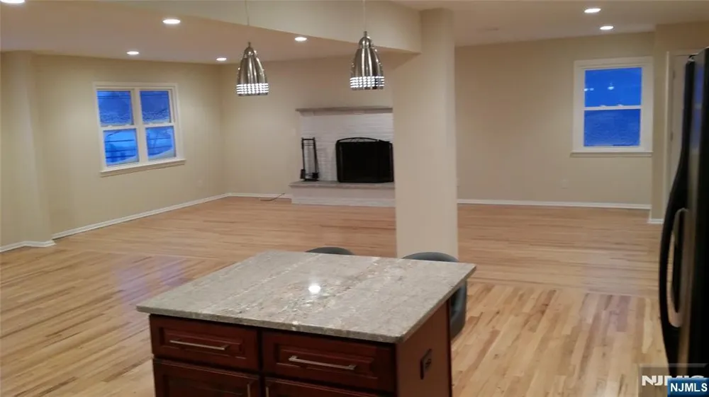 29 Central Avenue Montclair, NJ 07042