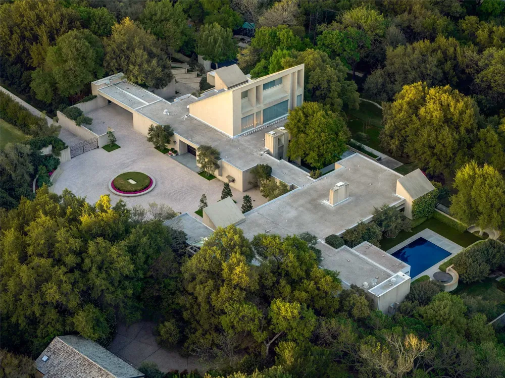 1400 Shady Oaks Lane Westover Hills, TX 76107