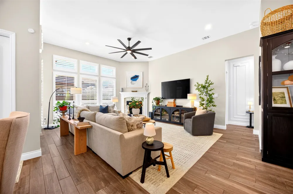 4117 Hawthorn Drive Aubrey, TX 76227