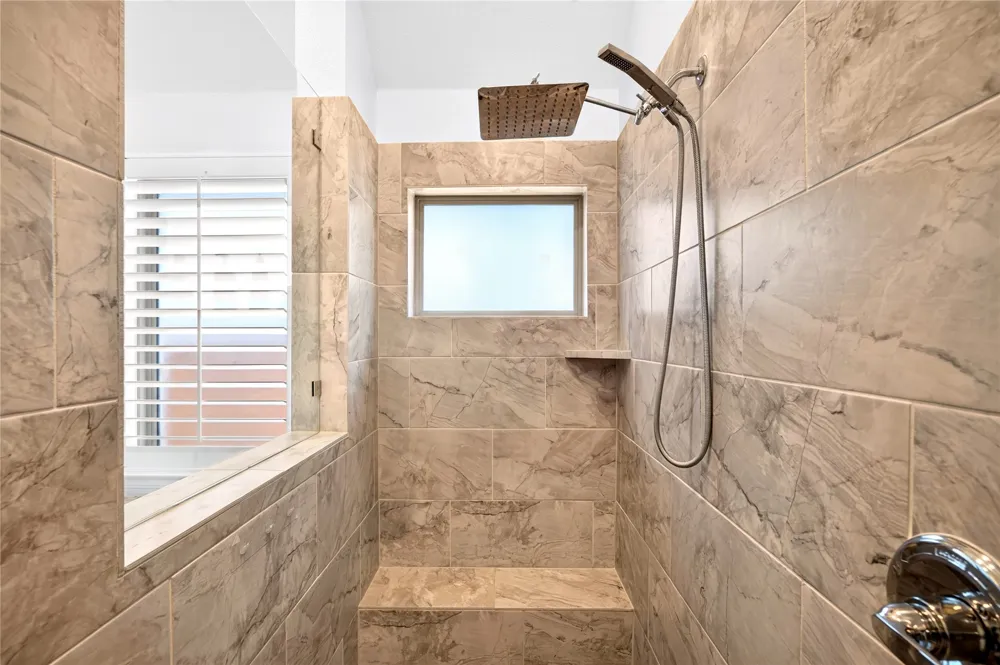 4117 Hawthorn Drive Aubrey, TX 76227