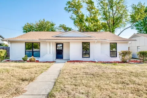 2320 Fulton Drive