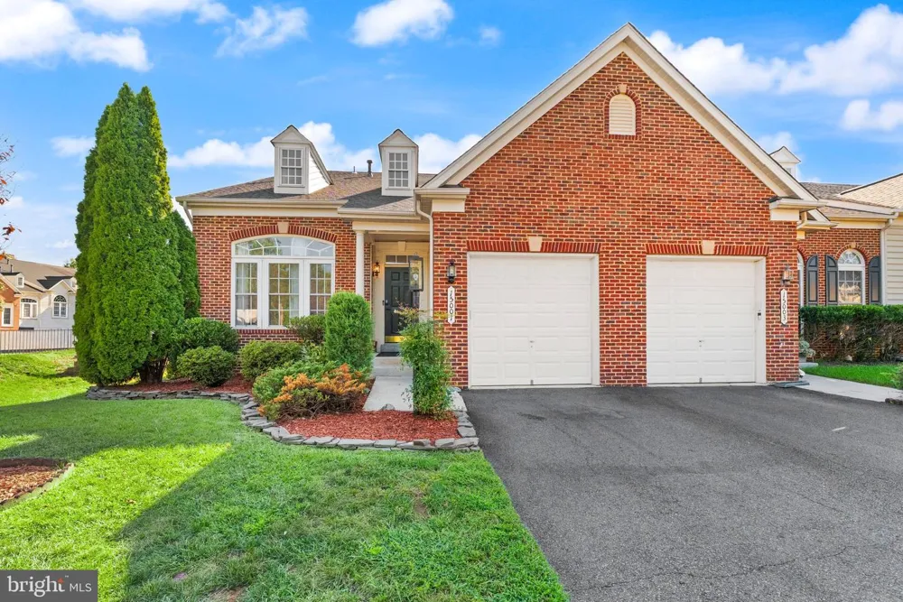 15001 GAFFNEY CIRCLE Gainesville, VA 20155