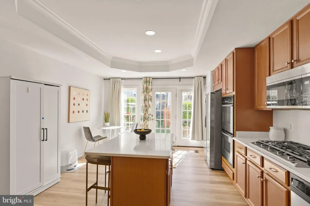 15001 GAFFNEY CIRCLE Gainesville, VA 20155