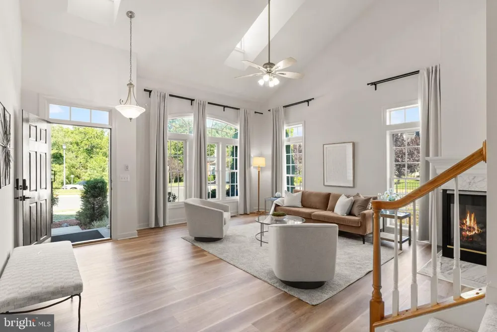 15001 GAFFNEY CIRCLE Gainesville, VA 20155