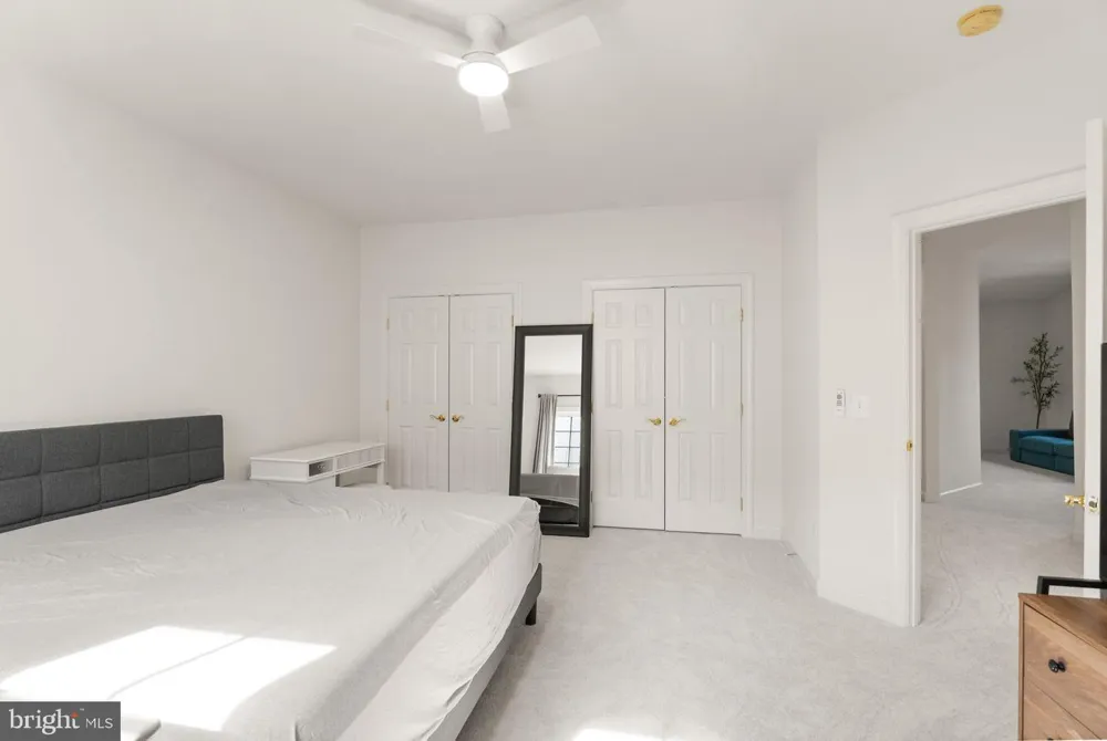 15001 GAFFNEY CIRCLE Gainesville, VA 20155