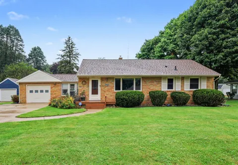 1512 Kensington Drive