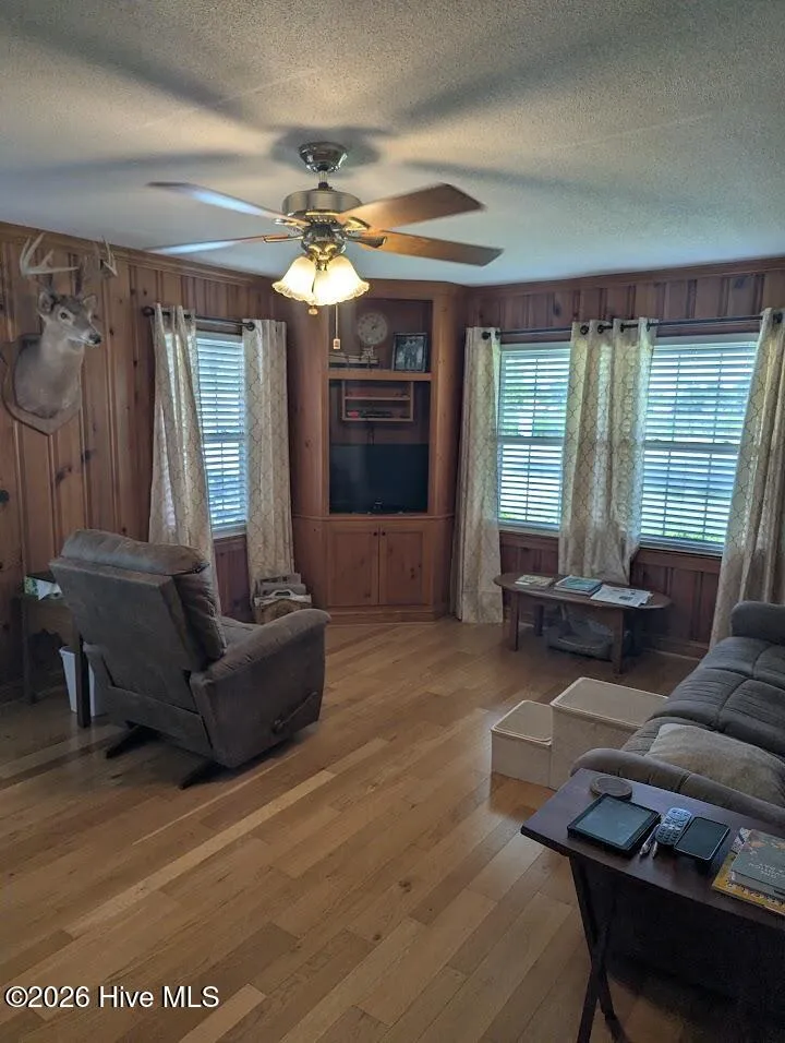 411 Main Street Newton Grove, NC 28366