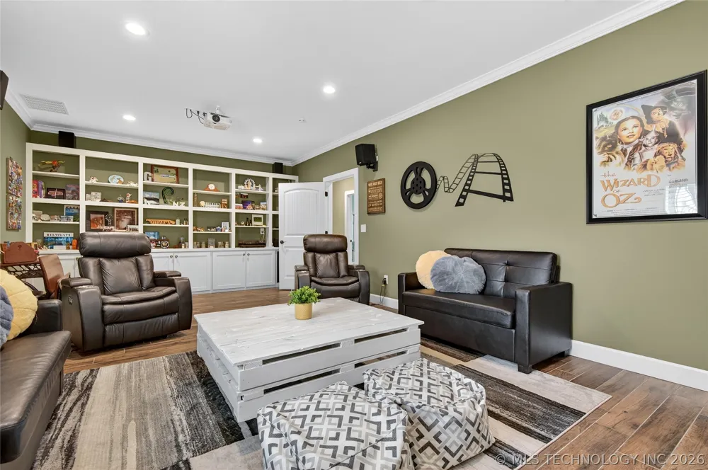 21600 4015 ROAD Bartlesville, OK 74006