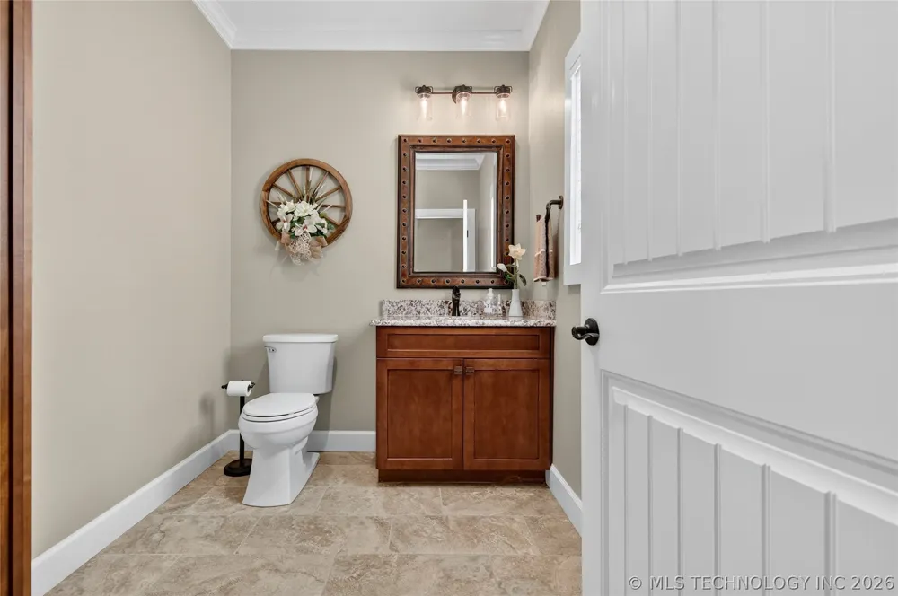 21600 4015 ROAD Bartlesville, OK 74006