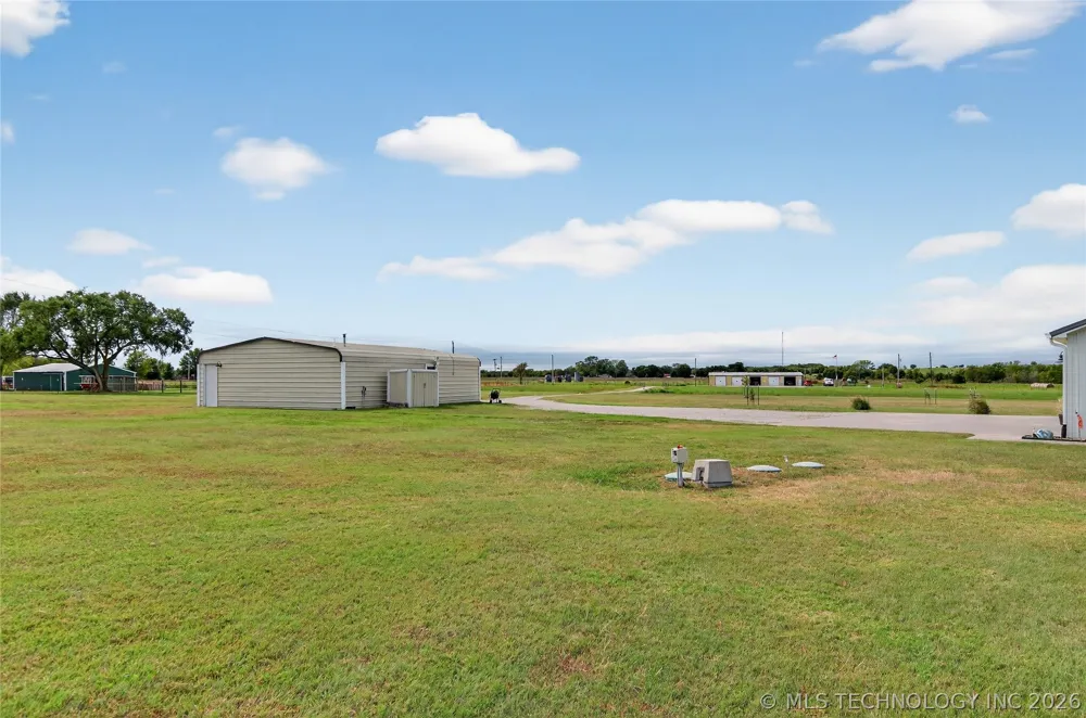 21600 4015 ROAD Bartlesville, OK 74006