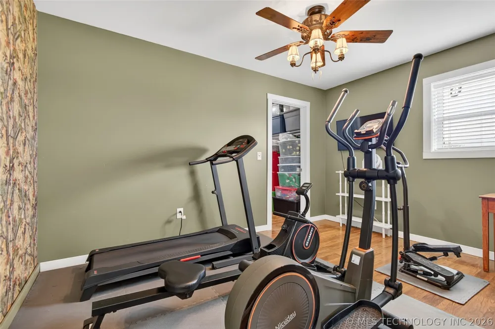 21600 4015 ROAD Bartlesville, OK 74006