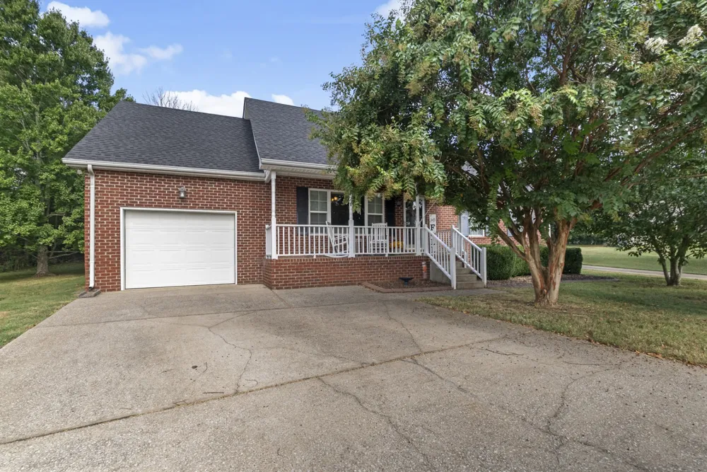 1008 Olivia Ct Mount Juliet, TN 37122
