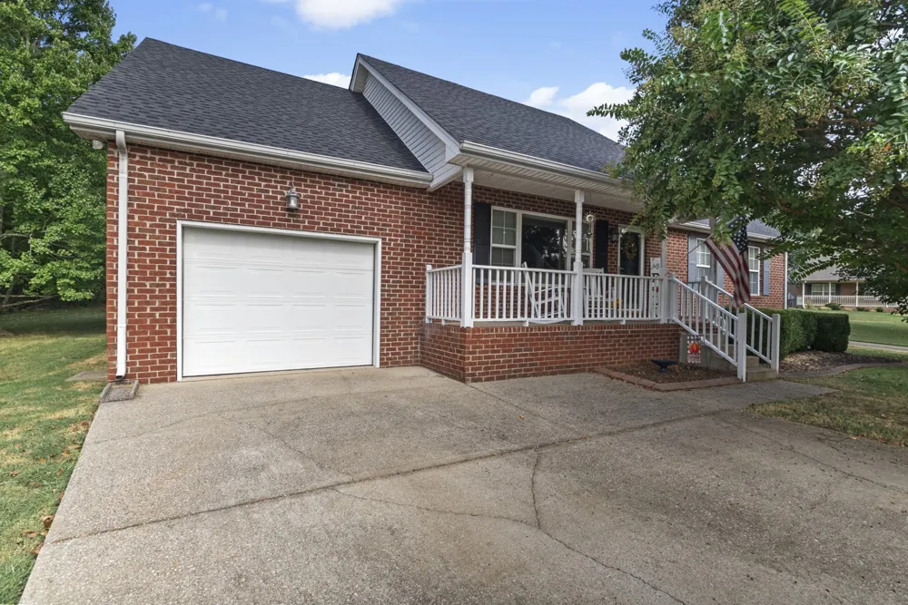 1008 Olivia Ct Mount Juliet, TN 37122