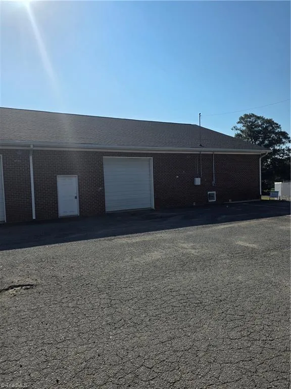 4784 Kinnamon Road Winston-Salem, NC 27103