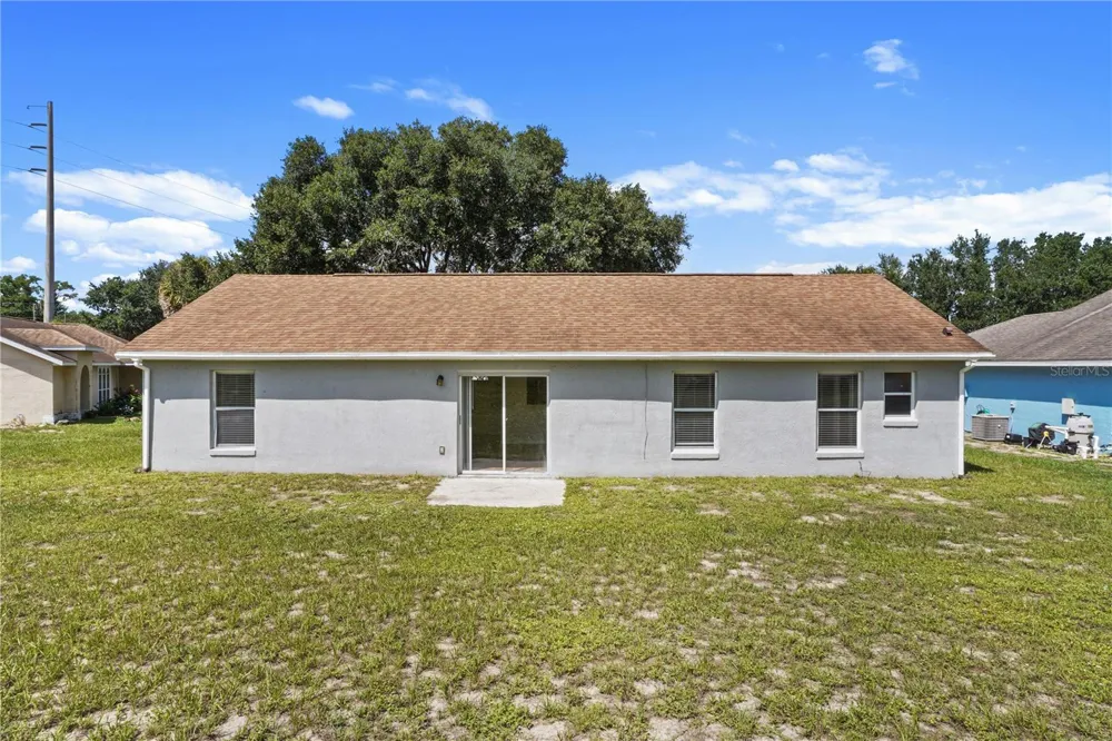 114 OXFORD ROAD Davenport, FL 33896