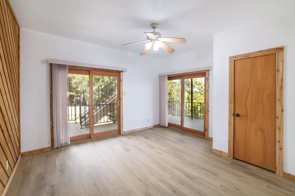 313 Kendall Drive Spicewood, TX 78669