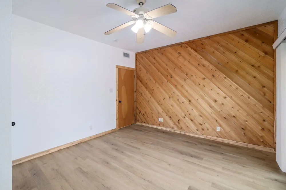 313 Kendall Drive Spicewood, TX 78669