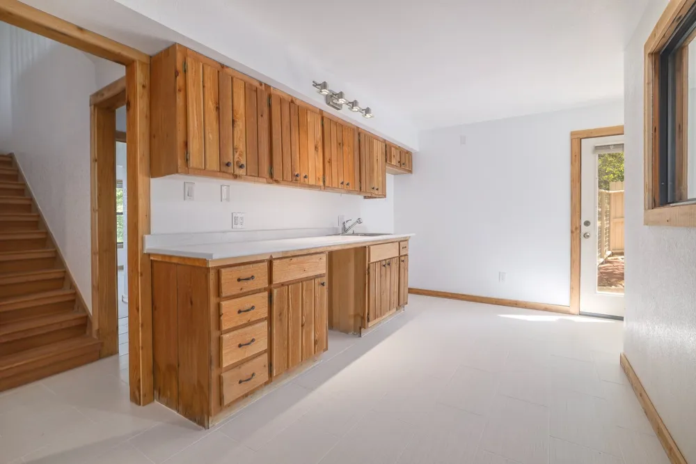 313 Kendall Drive Spicewood, TX 78669