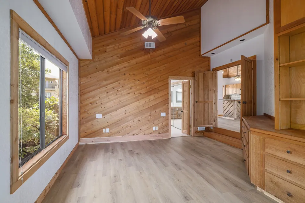 313 Kendall Drive Spicewood, TX 78669