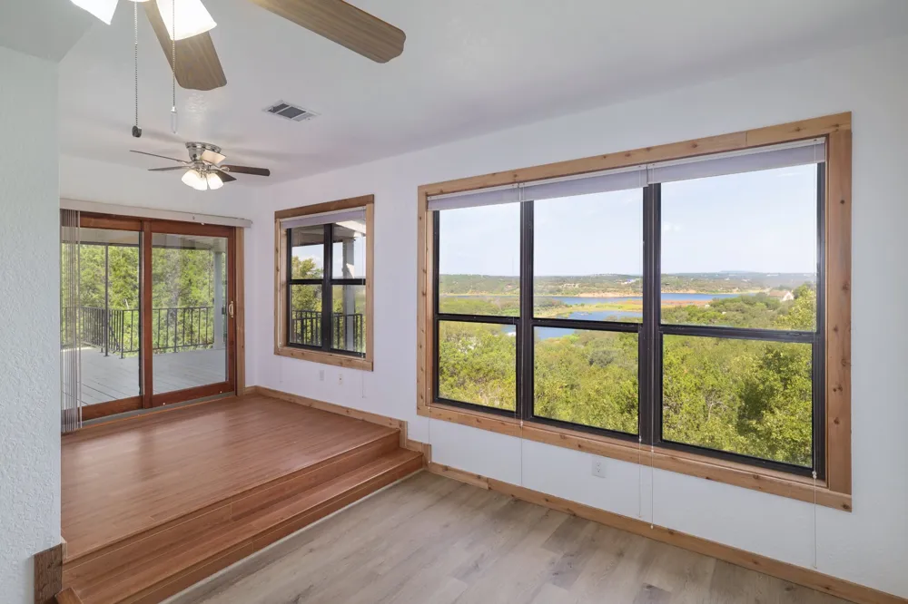 313 Kendall Drive Spicewood, TX 78669