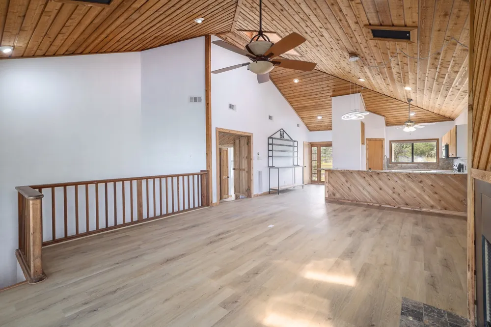 313 Kendall Drive Spicewood, TX 78669
