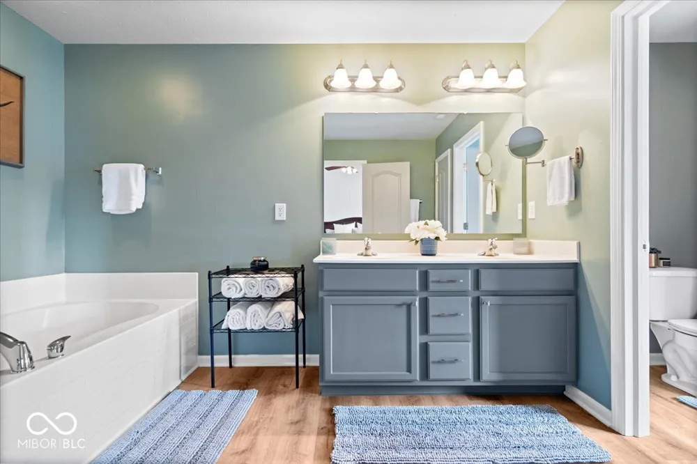13514 Molique Boulevard Fishers, IN 46060
