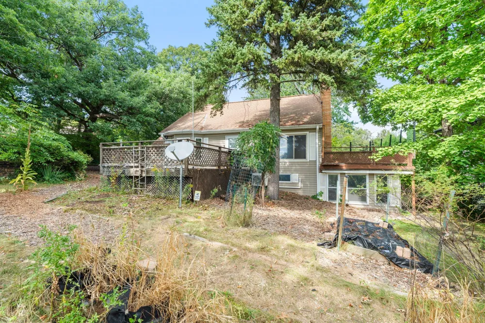 6824 E Fish Lake Road Maple Grove, MN 55369