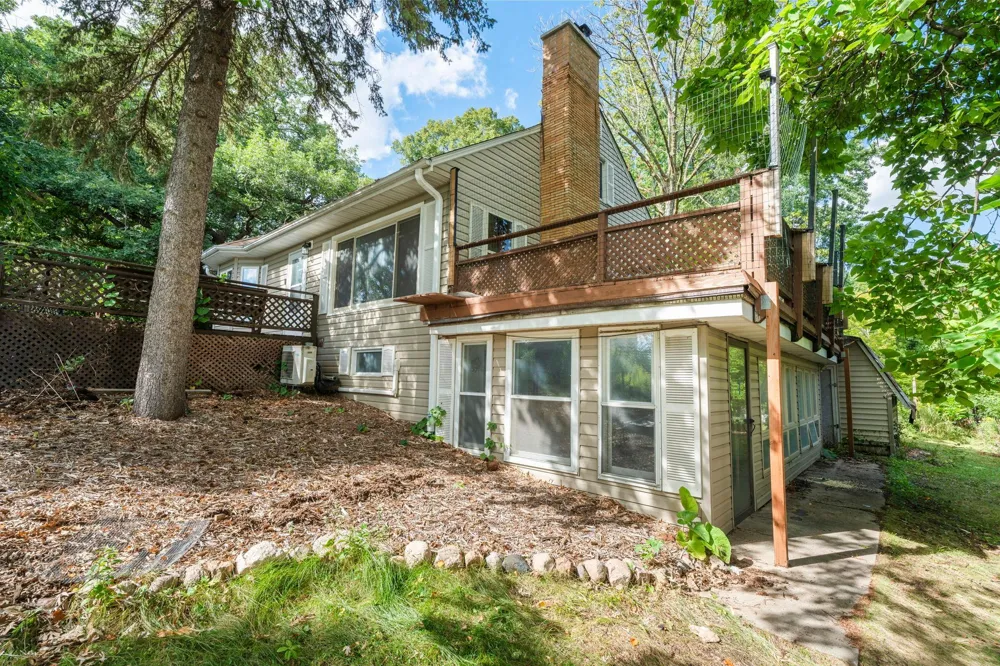 6824 E Fish Lake Road Maple Grove, MN 55369