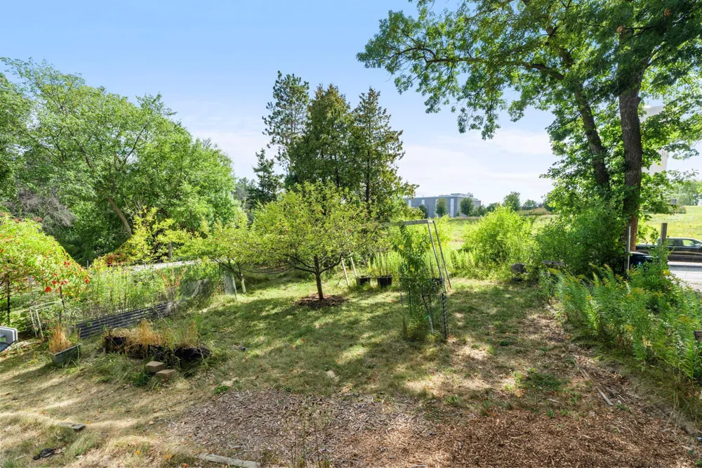 6824 E Fish Lake Road Maple Grove, MN 55369