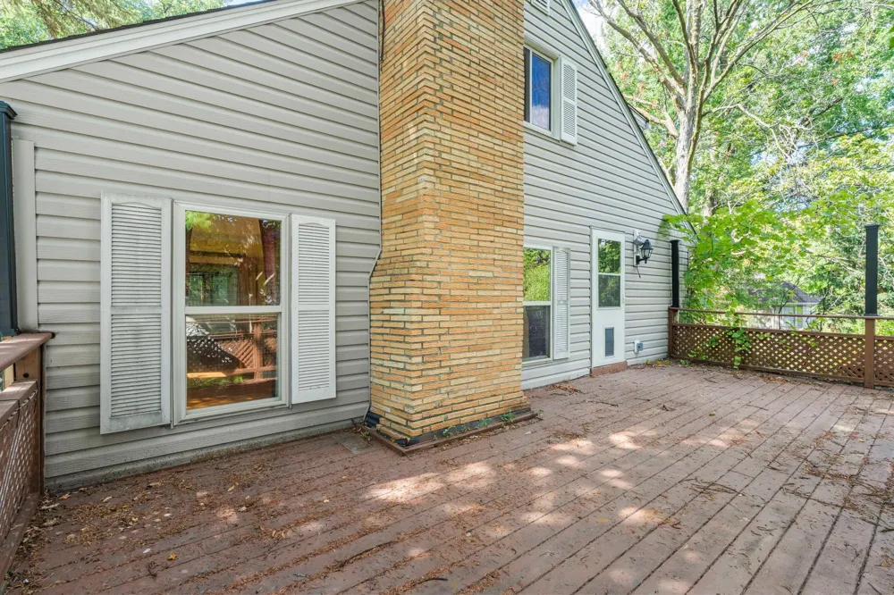 6824 E Fish Lake Road Maple Grove, MN 55369