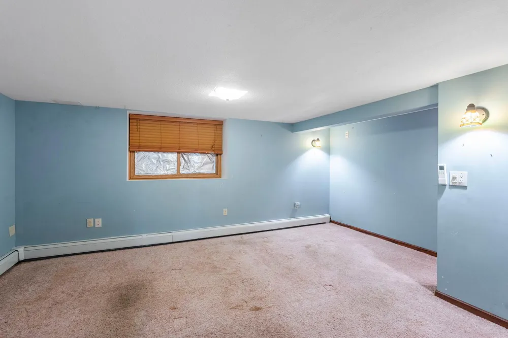 6824 E Fish Lake Road Maple Grove, MN 55369