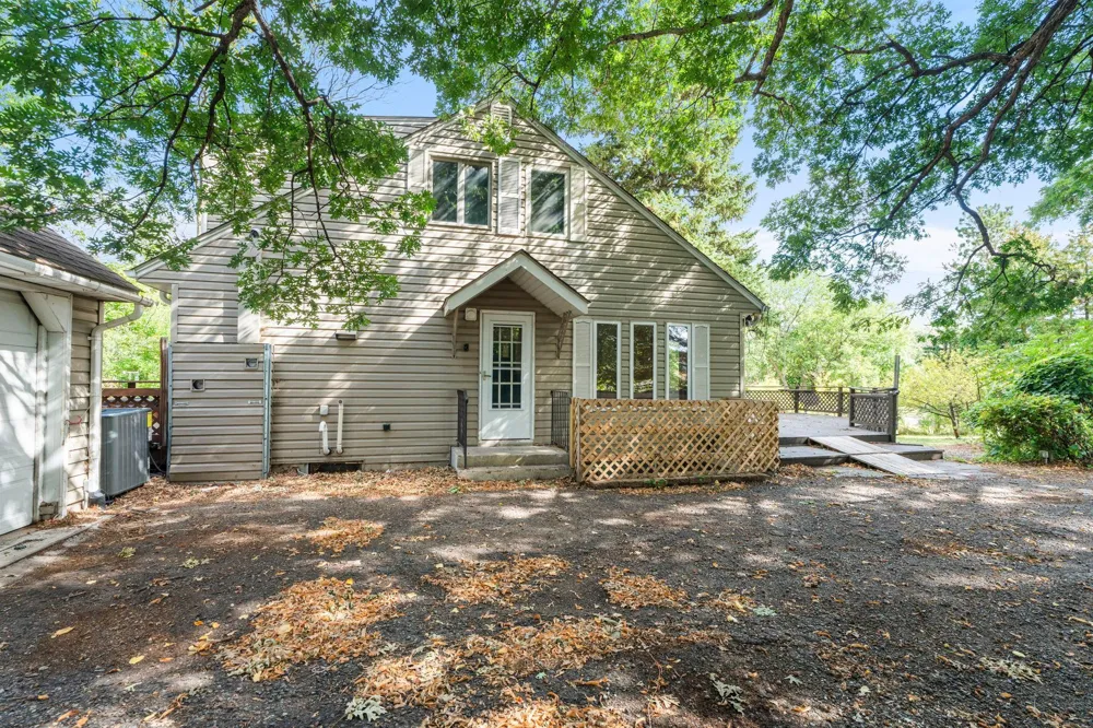 6824 E Fish Lake Road Maple Grove, MN 55369