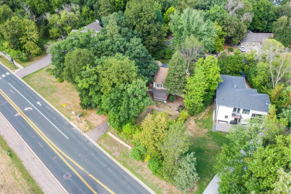 6824 E Fish Lake Road Maple Grove, MN 55369