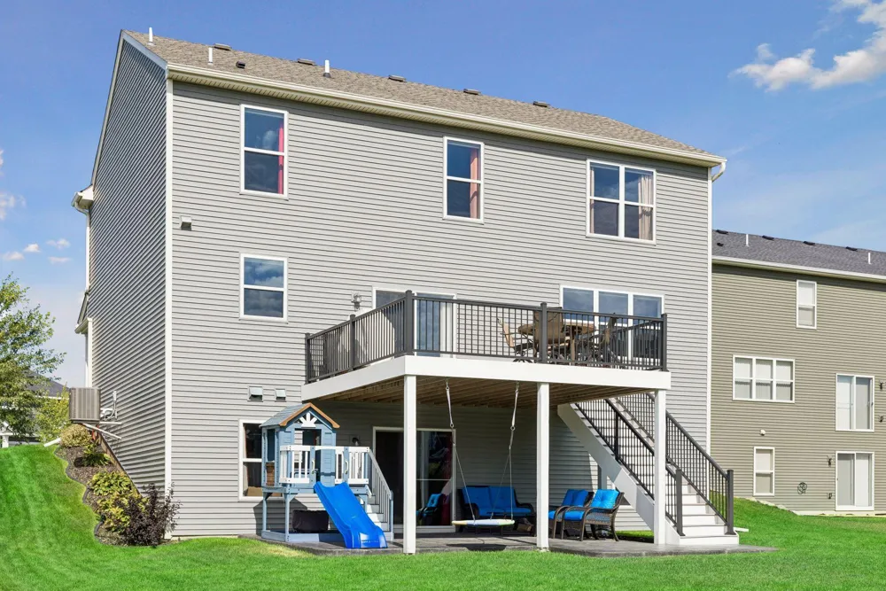 19257 Meadow View Lane Maple Grove, MN 55311