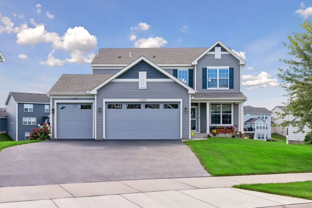 19257 Meadow View Lane Maple Grove, MN 55311