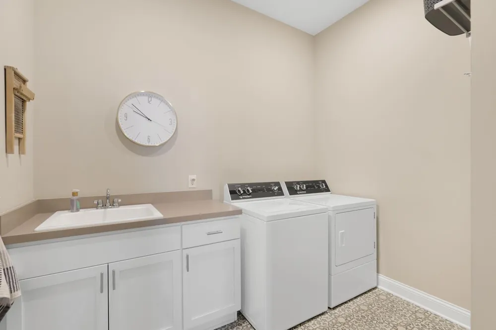 17787 Junelle Court Lakeville, MN 55044