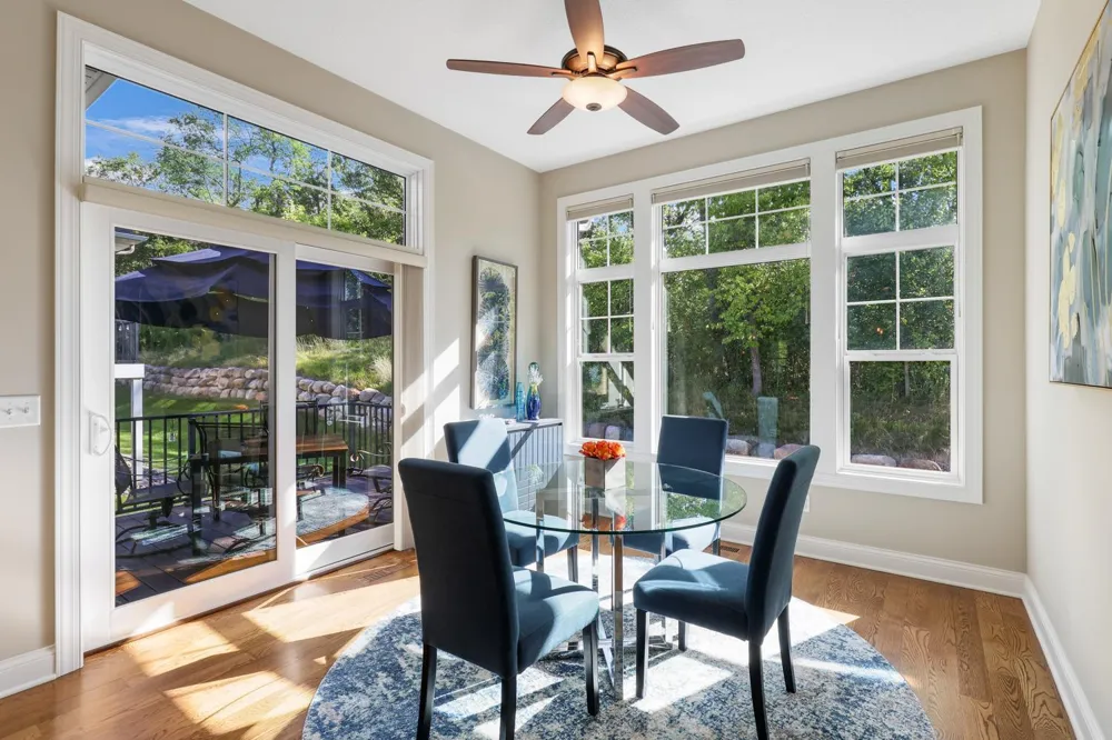 17787 Junelle Court Lakeville, MN 55044